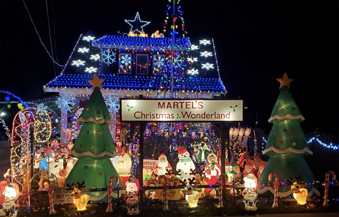 Christmas light installation cost per foot